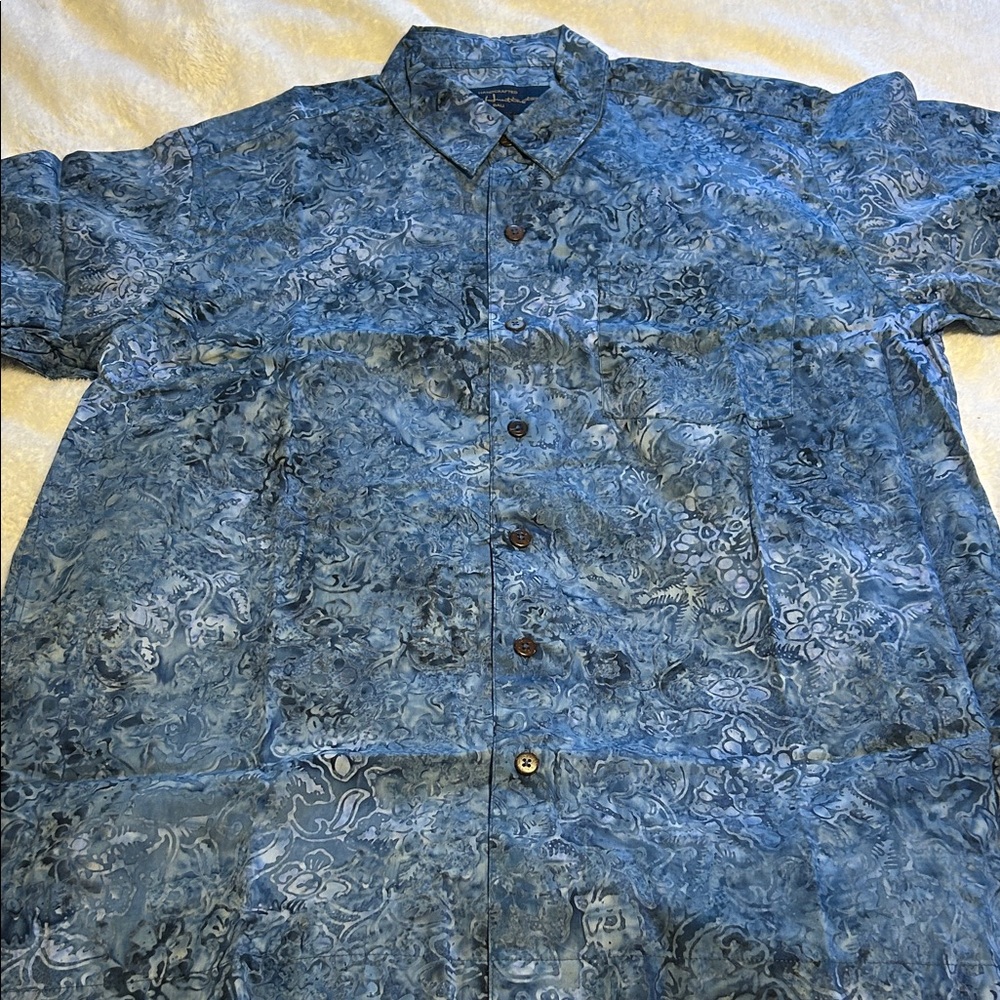 Stylish Blue Patterned Casual Shirt